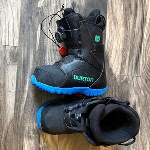 Burton Kids Black and Blue Snow Boots